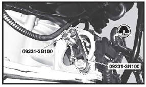 Снятие и установка демпферного шкива коленчатого вала Hyundai Solaris