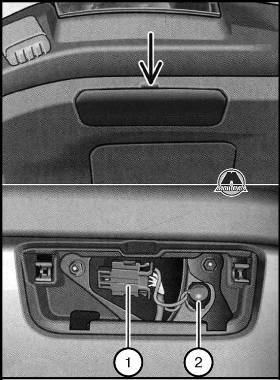 Замена ламп в заднем фонаре Volkswagen Tiguan