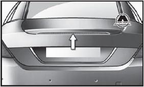 Замена фонаря третьего стоп-сигнала Peugeot 308