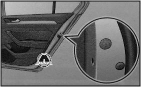 Запирание передней пассажирской двери Volkswagen Passat