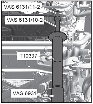 Снятие и установка опор двигателя, опорный кронштейн справа VW Touareg с 2018 года
